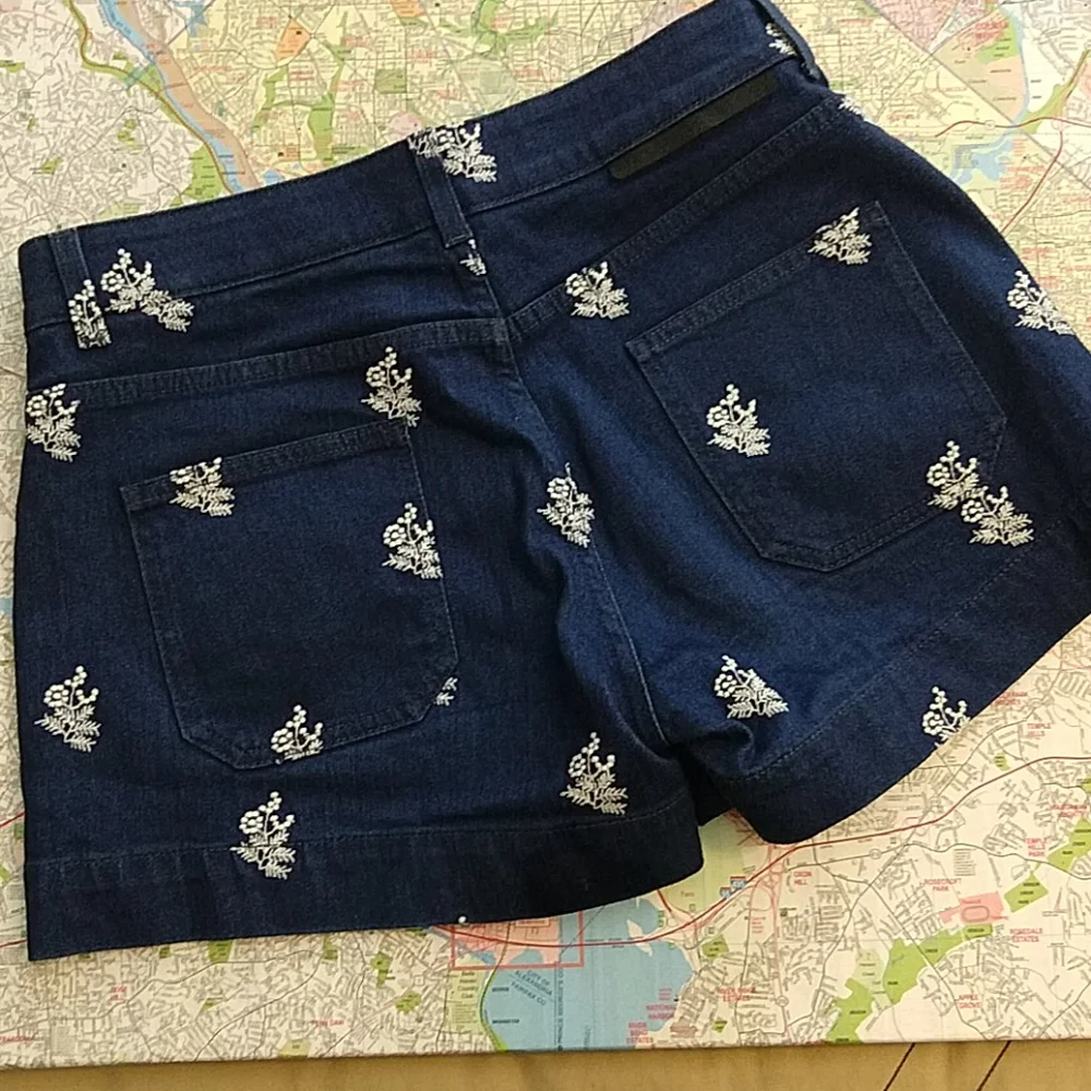 Stella McCartney Embroidered Denim Shorts - Picture 2 of 6